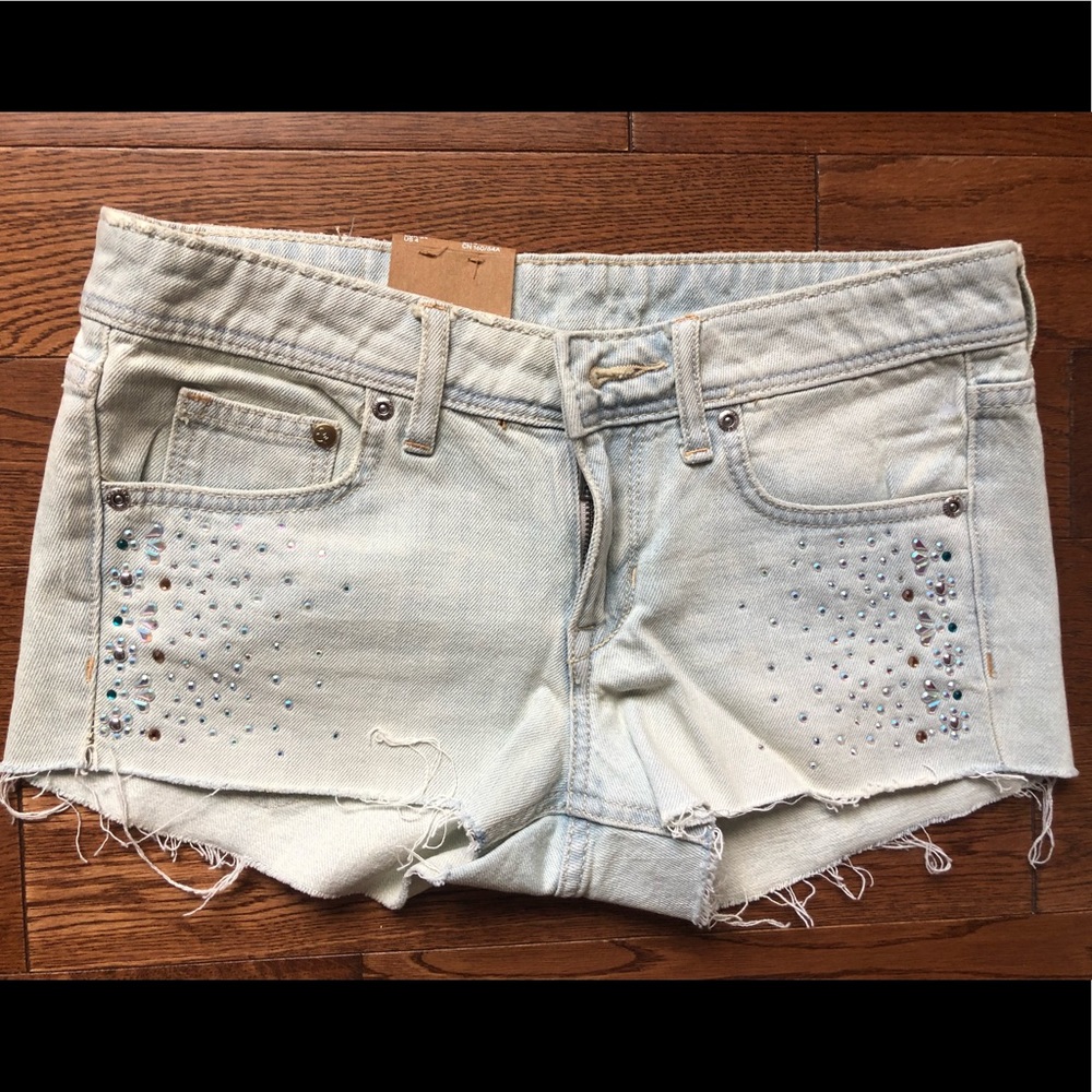 2/$20 BNWT denim shorts w/ rhinestones - Size 4